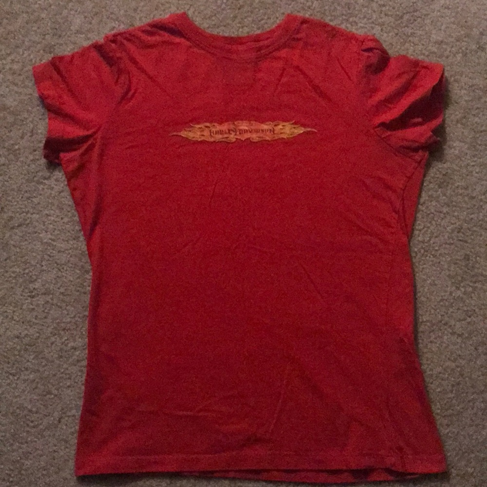 *donated* Women’s Harley-Davidson t-shirt. Red.